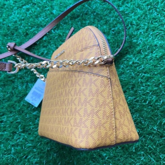 Michael Kors Jet Set Travel Medium Dome Crossbody Bag Marigold Multi - Picture 2 of 15